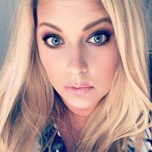 Meet your Posher, Barbi